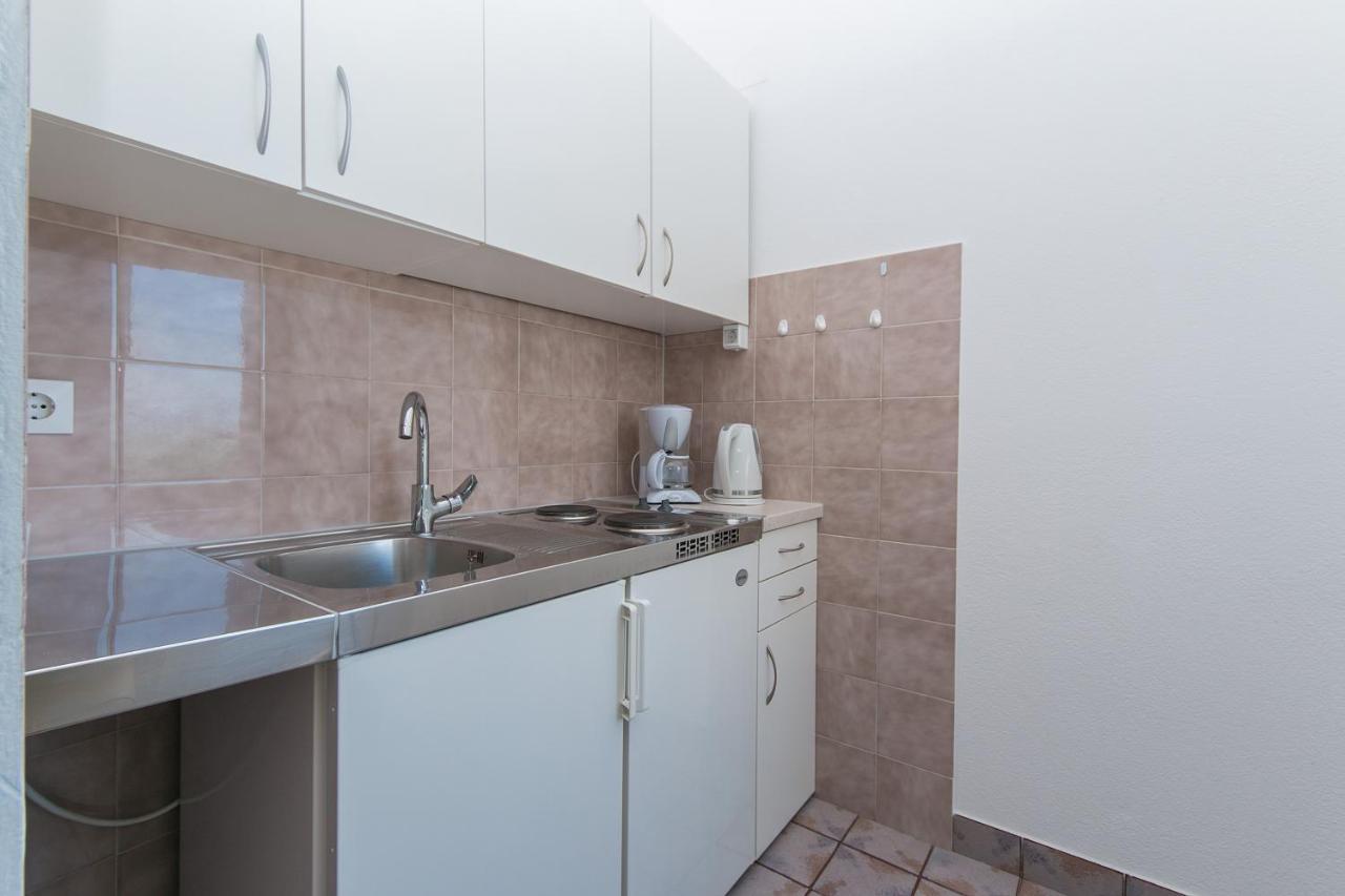 Apartment Brela 2717C Екстер'єр фото